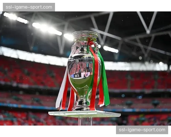 法国职业足球联盟宣布，下赛季起将试点扩大比赛日大名单至23人